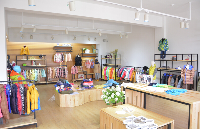 合樂童裝展廳