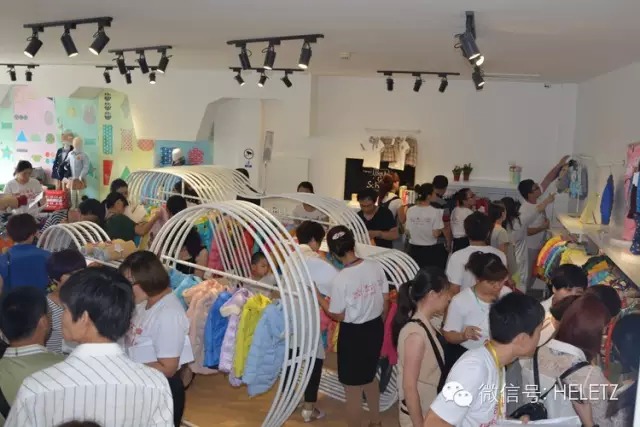 合樂童裝訂貨會進行中